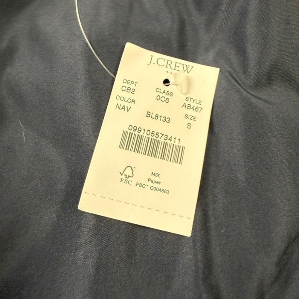 J. Crew Factory Women's Quilted Vest, Navy Blue/Gold NWT Size S Fall/Winter - Picture 2 of 9